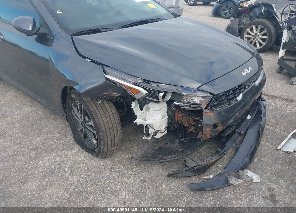 2024 KIA FORTE LXS VIN: 3KPF24AD3RE776317