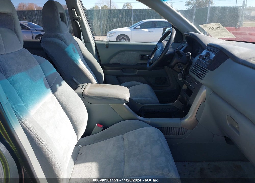 2004 HONDA PILOT EX VIN: 2HKYF18474H522017