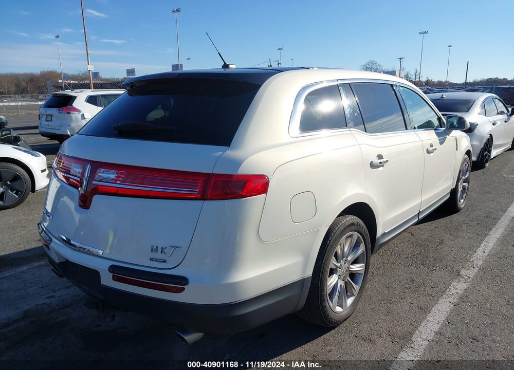 2013 LINCOLN MKT ECOBOOST VIN: 2LMHJ5AT7DBL59355