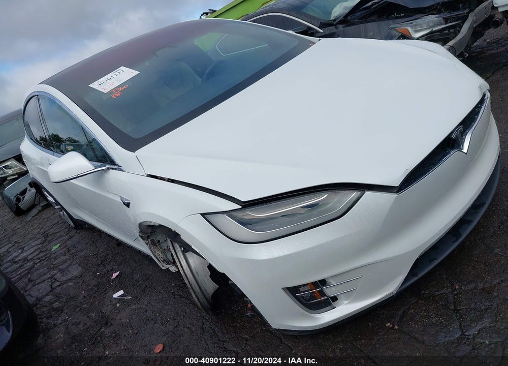 2020 TESLA MODEL X LONG RANGE DUAL MOTOR ALL-WHEEL DRIVE/LONG RANGE PLUS DUAL MOTOR ALL-WHEEL DRIVE VIN: 5YJXCDE22LF301401