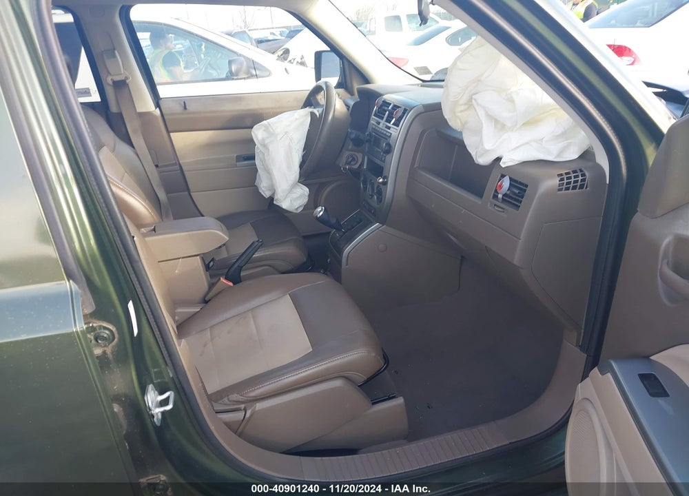 2007 JEEP PATRIOT LIMITED VIN: 1J8FF48W77D409794