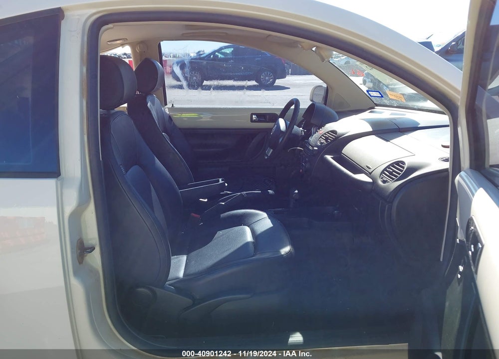 2007 VOLKSWAGEN NEW BEETLE 2.5 VIN: 3VWRW31C37M520567