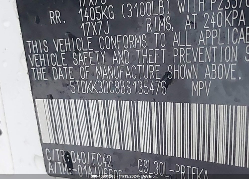 2011 TOYOTA SIENNA LE V6 VIN: 5TDKK3DC8BS135476