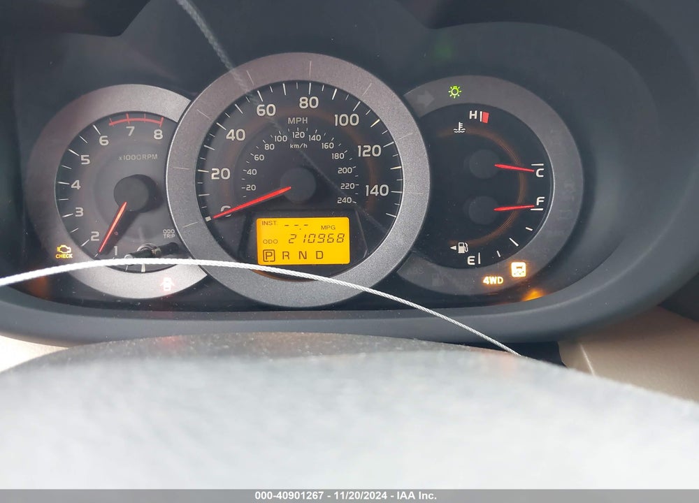 2010 TOYOTA RAV4 LIMITED VIN: JTMDK4DV5A5098200