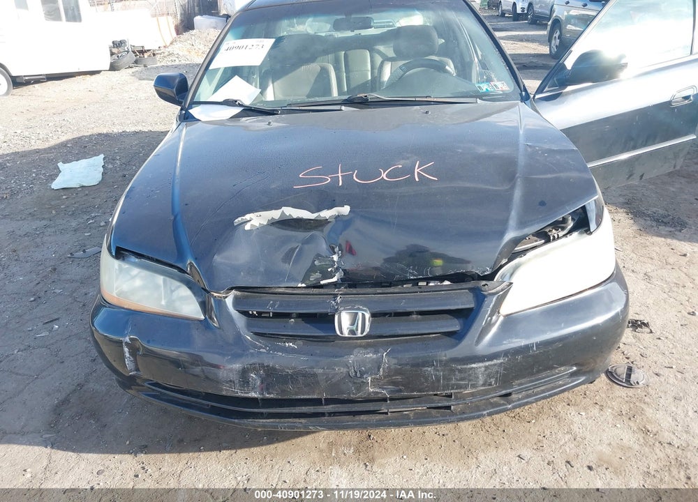 2002 HONDA ACCORD 2.3 EX/2.3 SE VIN: 1HGCG66862A047606