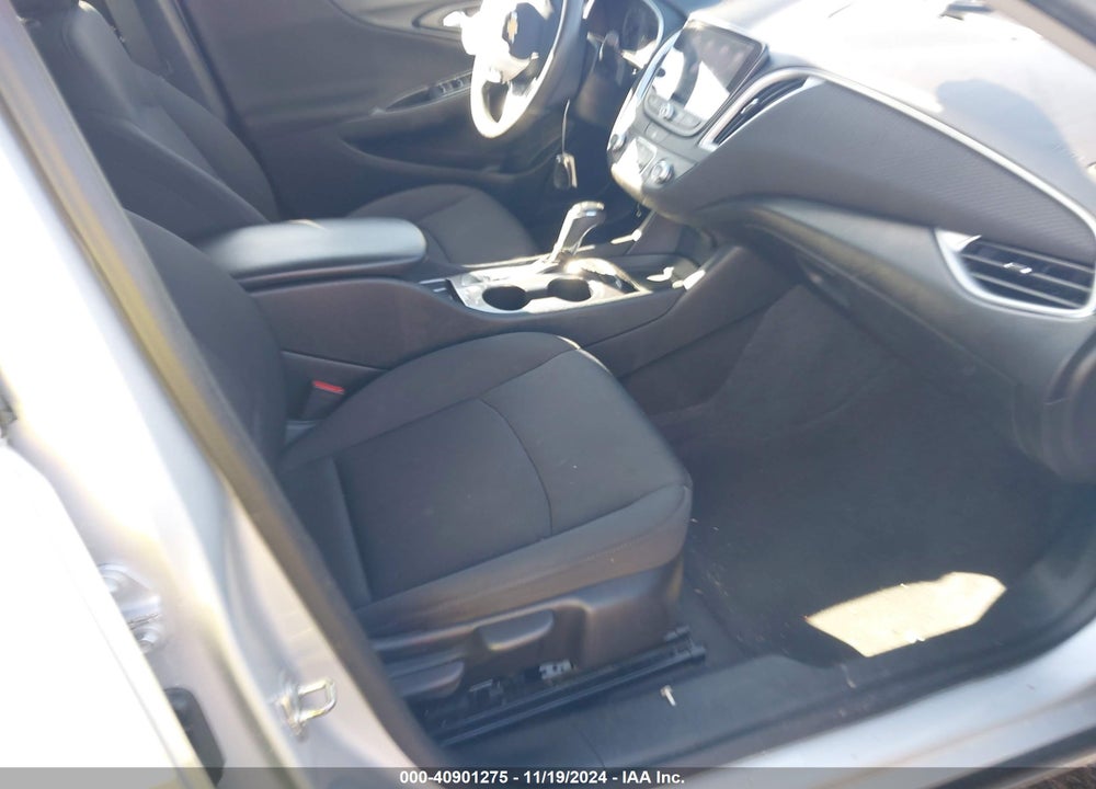 2019 CHEVROLET MALIBU 1LS VIN: 1G1ZB5ST9KF227461