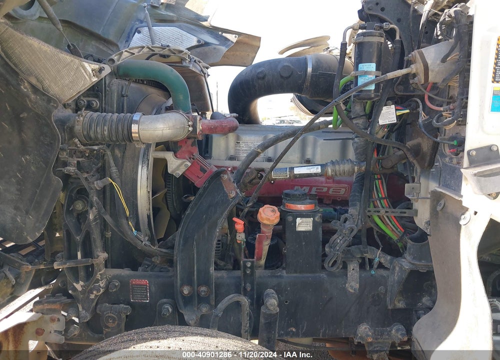 2013 MACK CHU613 CHU600 VIN: 1M1AN09Y7DM014572