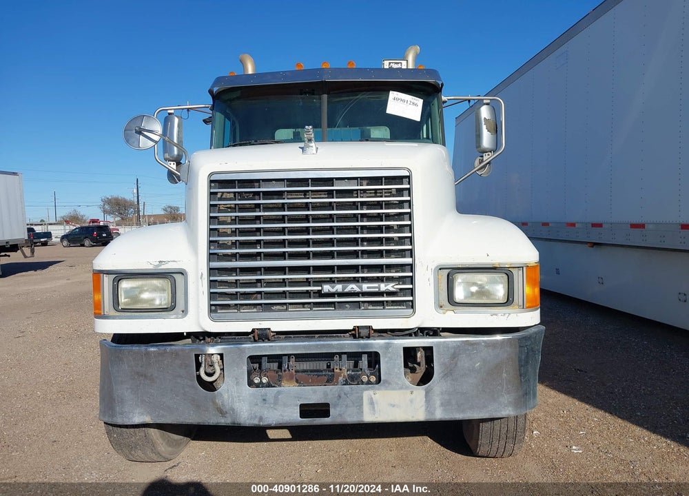 2013 MACK CHU613 CHU600 VIN: 1M1AN09Y7DM014572