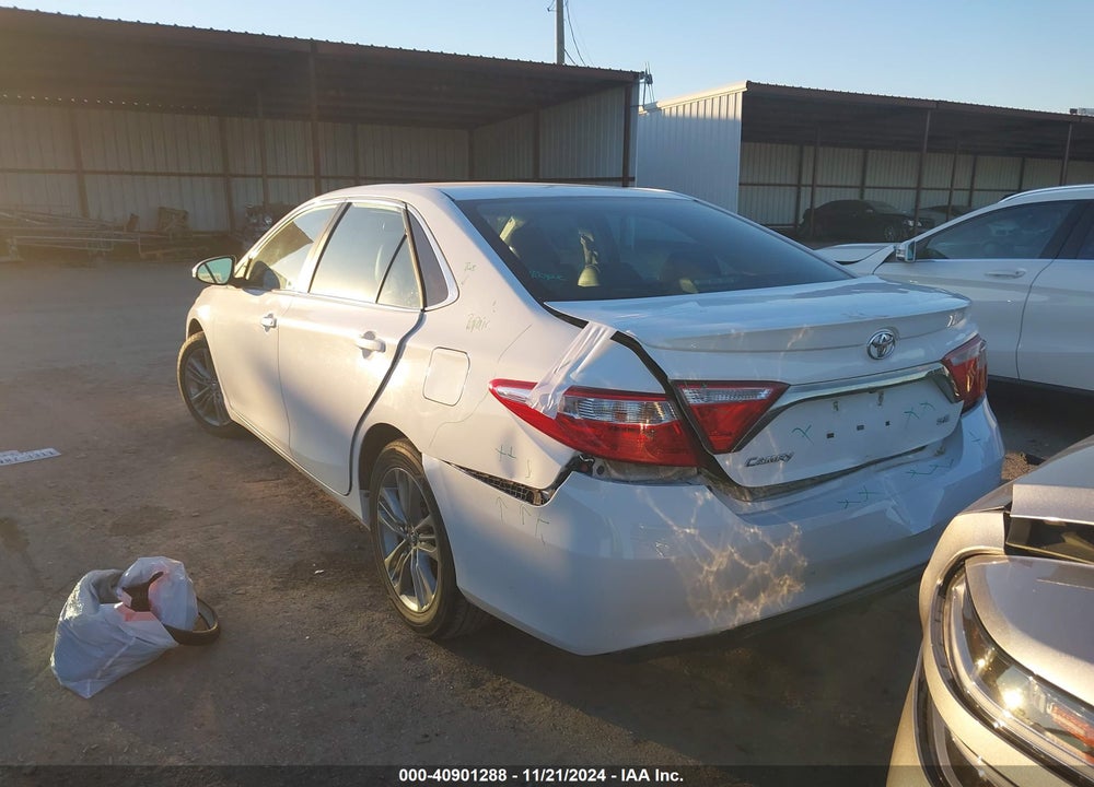 2015 TOYOTA CAMRY SE VIN: 4T1BF1FK1FU899874