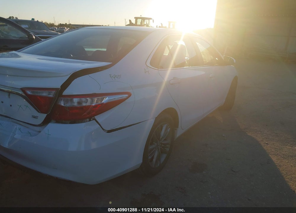 2015 TOYOTA CAMRY SE VIN: 4T1BF1FK1FU899874