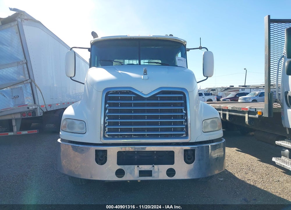 2008 MACK CXU613 CXU600 VIN: 1M1AW02Y48N002905