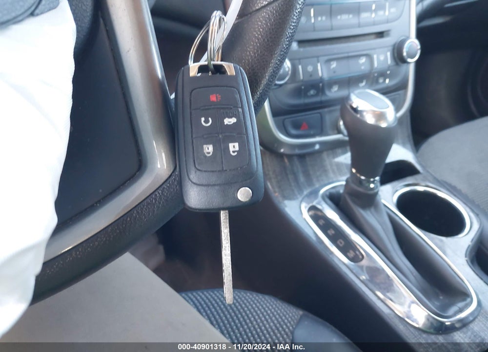 2015 CHEVROLET MALIBU 1LT VIN: 1G11C5SL0FF210130