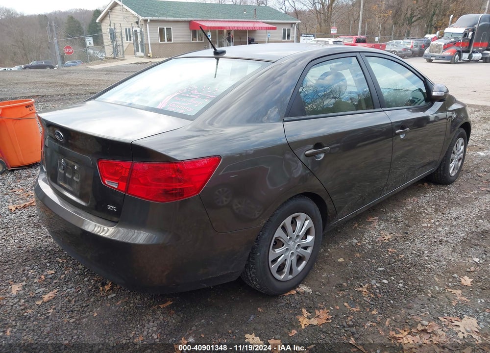 2010 KIA FORTE EX VIN: KNAFU4A21A5854650