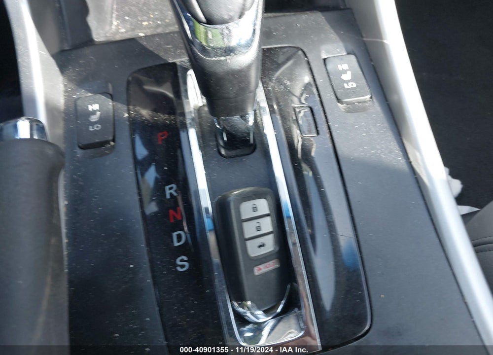 2013 HONDA ACCORD EX-L V-6 VIN: 1HGCR3F87DA037615