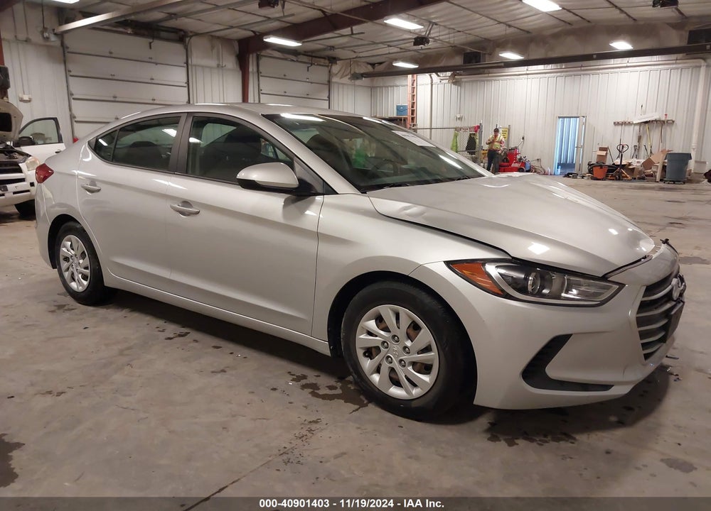 2018 HYUNDAI ELANTRA SE VIN: 5NPD74LF6JH326569