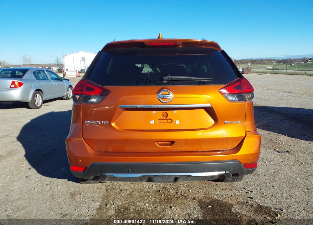 2019 NISSAN ROGUE SL VIN: 5N1AT2MV8KC747498
