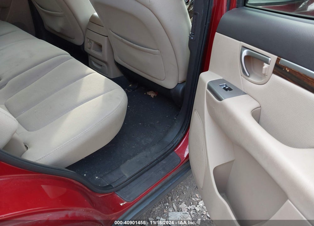 2012 HYUNDAI SANTA FE GLS VIN: 5XYZGDAB5CG105772