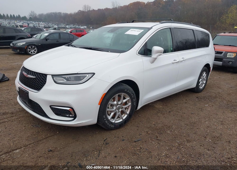 2022 CHRYSLER PACIFICA TOURING L VIN: 2C4RC1BG4NR182037
