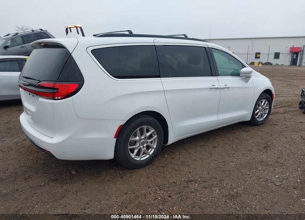 2022 CHRYSLER PACIFICA TOURING L VIN: 2C4RC1BG4NR182037