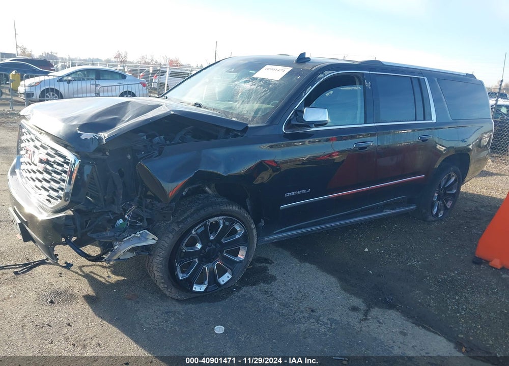 2018 GMC YUKON XL DENALI VIN: 1GKS2HKJ0JR353458