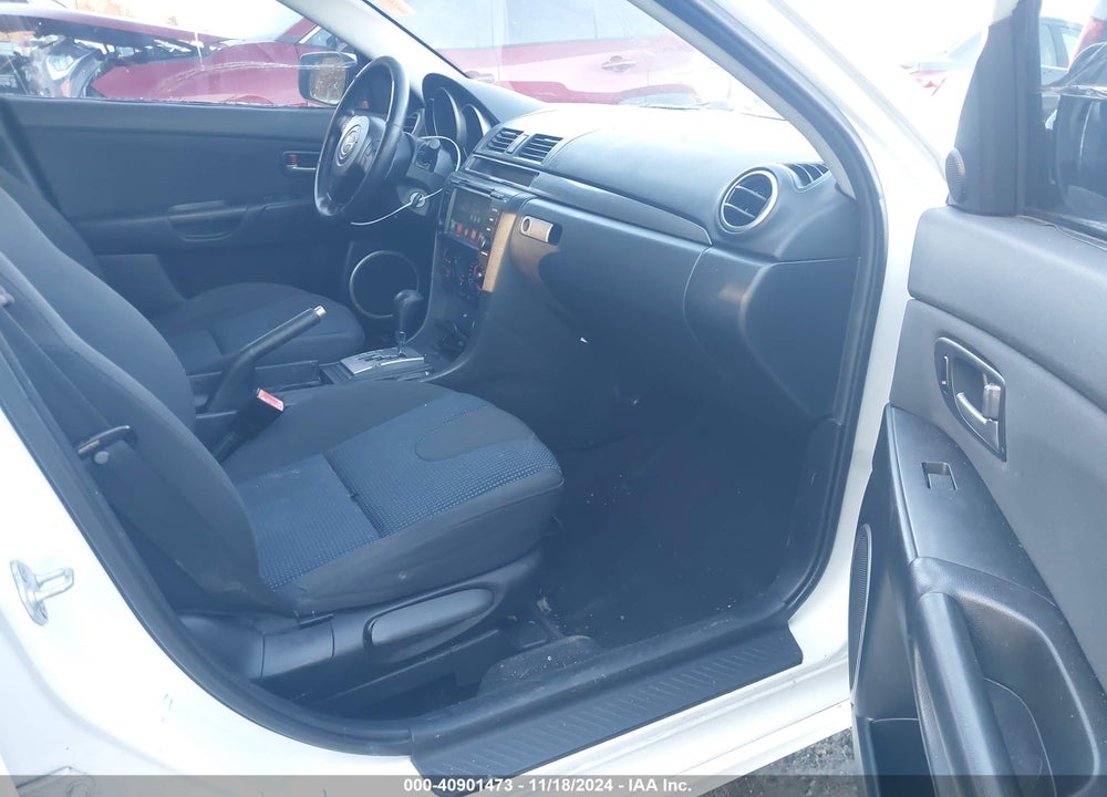 2004 MAZDA 3 S VIN: JM1BK143941149987