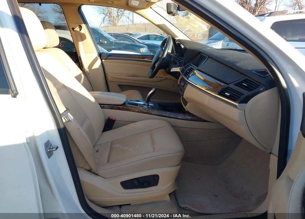 2011 BMW X5 XDRIVE35I/XDRIVE35I PREMIUM/XDRIVE35I SPORT ACTIVITY VIN: 5UXZV4C51BL409809