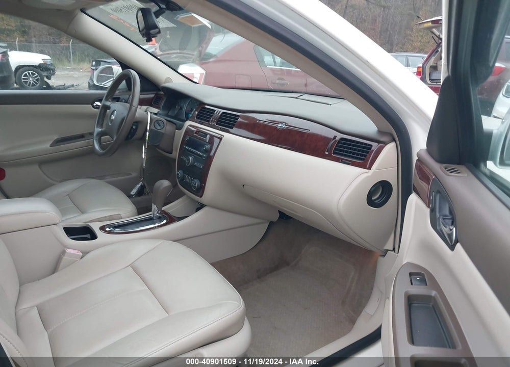 2008 CHEVROLET IMPALA LTZ VIN: 2G1WU583689276123