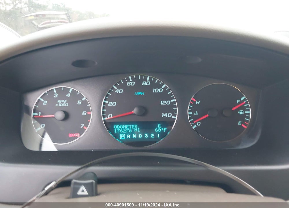 2008 CHEVROLET IMPALA LTZ VIN: 2G1WU583689276123