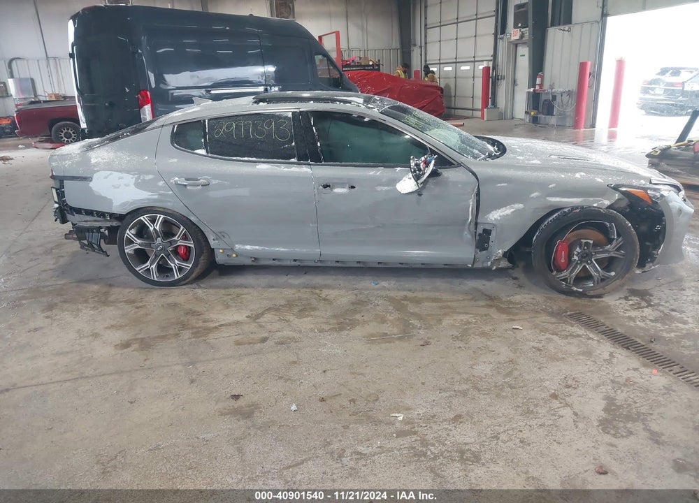 2020 KIA STINGER VIN: KNAE55LC3L6078474
