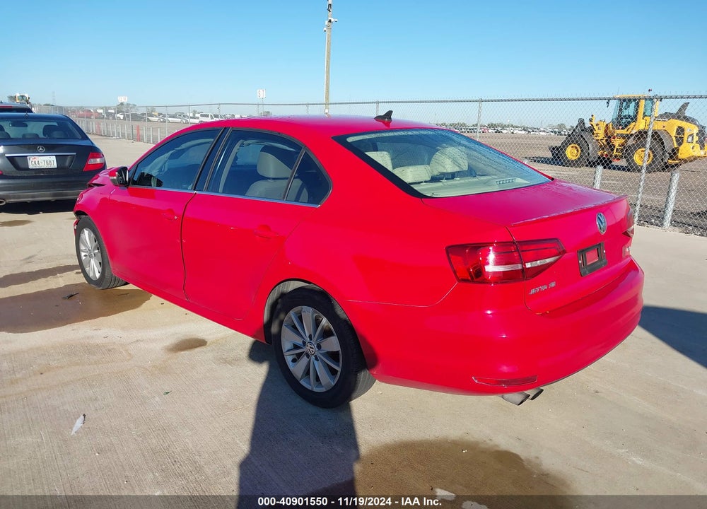 2015 VOLKSWAGEN JETTA 1.8T SE VIN: 3VWD07AJ6FM334683