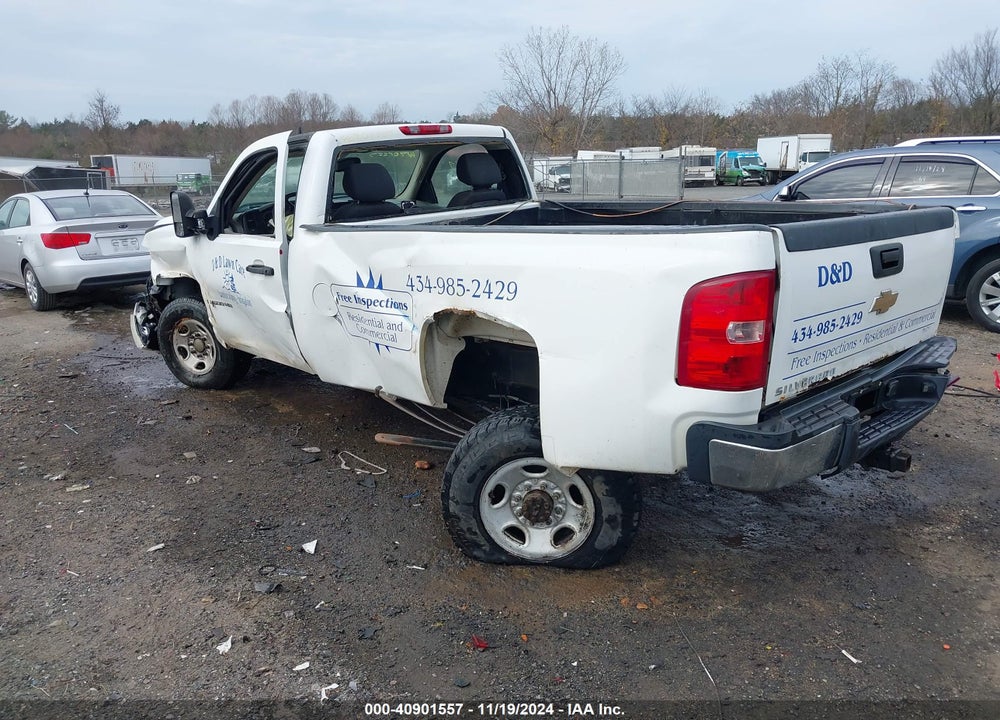 2008 CHEVROLET SILVERADO 2500HD WORK TRUCK VIN: 1GCHK24KX8E100500
