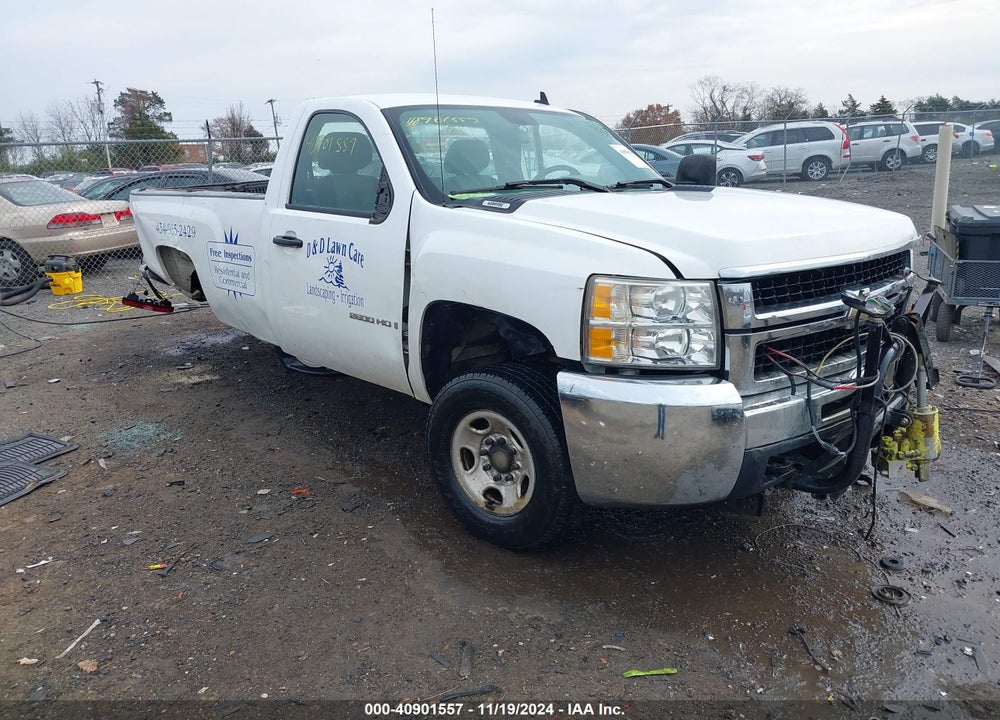 2008 CHEVROLET SILVERADO 2500HD WORK TRUCK VIN: 1GCHK24KX8E100500