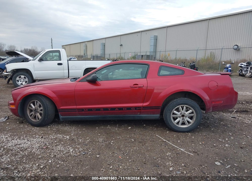 2007 FORD MUSTANG V6 DELUXE/V6 PREMIUM VIN: 1ZVHT80N275212848