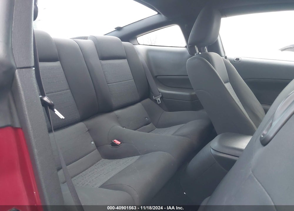 2007 FORD MUSTANG V6 DELUXE/V6 PREMIUM VIN: 1ZVHT80N275212848