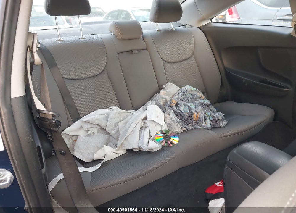 2013 HYUNDAI ELANTRA GS VIN: KMHDH6AE6DU023297
