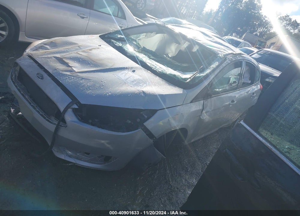 2018 FORD FOCUS SE VIN: 1FADP3K27JL272872