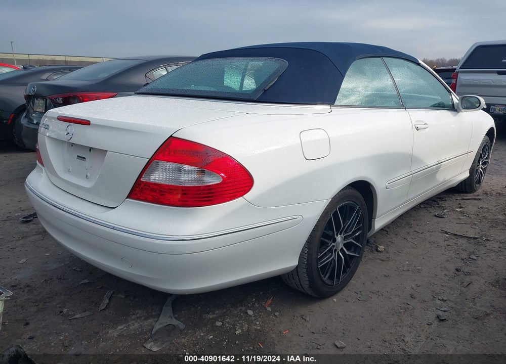 2006 MERCEDES-BENZ CLK 350 VIN: WDBTK56G06T071438