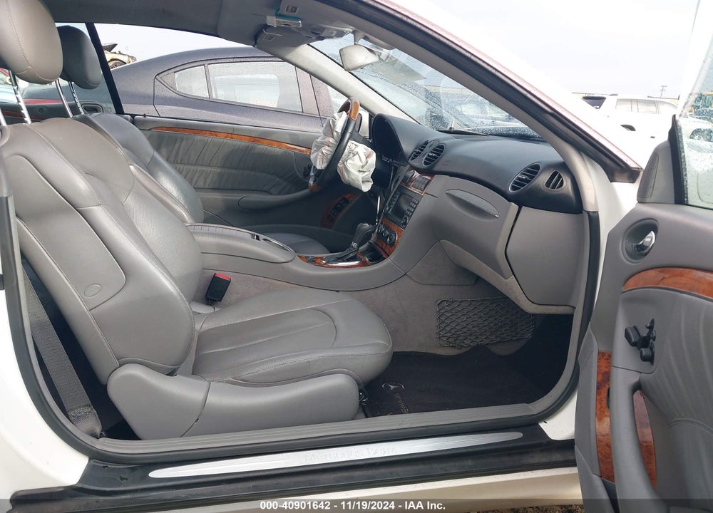 2006 MERCEDES-BENZ CLK 350 VIN: WDBTK56G06T071438