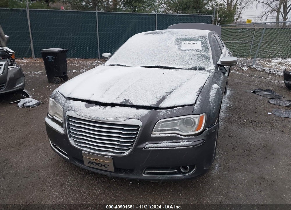 2013 CHRYSLER 300C VIN: 2C3CCAET9DH661738