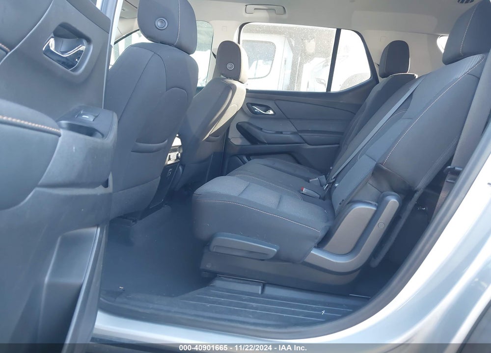 2021 CHEVROLET TRAVERSE FWD LS VIN: 1GNERFKW7MJ118411