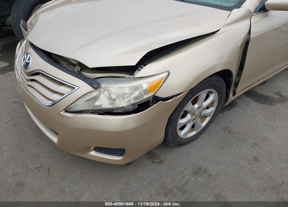 2011 TOYOTA CAMRY LE VIN: 4T1BF3EK0BU206848