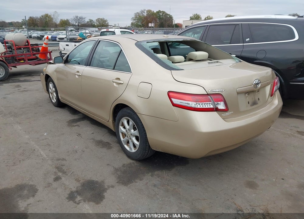 2011 TOYOTA CAMRY LE VIN: 4T1BF3EK0BU206848