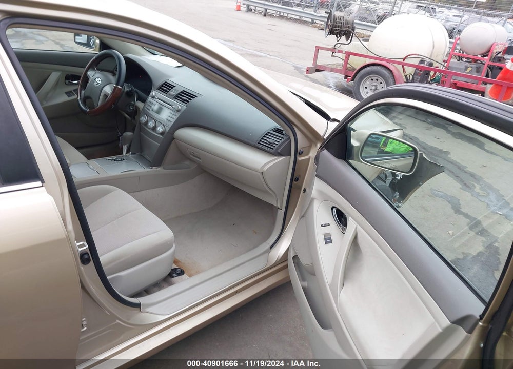 2011 TOYOTA CAMRY LE VIN: 4T1BF3EK0BU206848