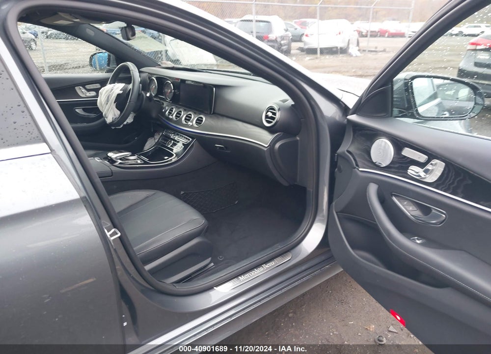 2017 MERCEDES-BENZ E 300 4MATIC VIN: WDDZF4KBXHA231432