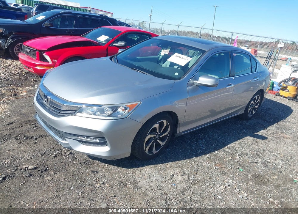 2017 HONDA ACCORD EX-L VIN: 1HGCR2F93HA144637