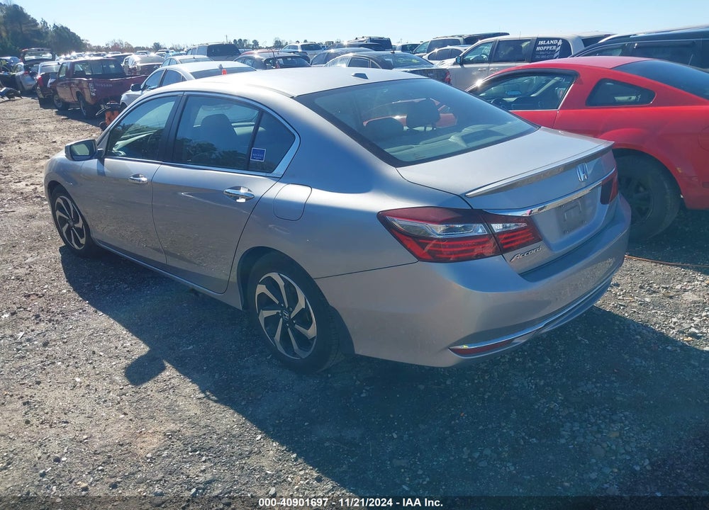 2017 HONDA ACCORD EX-L VIN: 1HGCR2F93HA144637