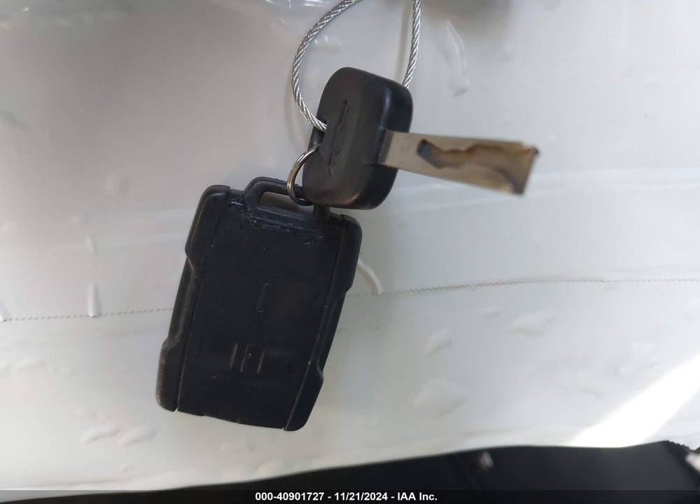 2015 CHEVROLET SILVERADO 1500 WT VIN: 1GCNCPEH5FZ398072