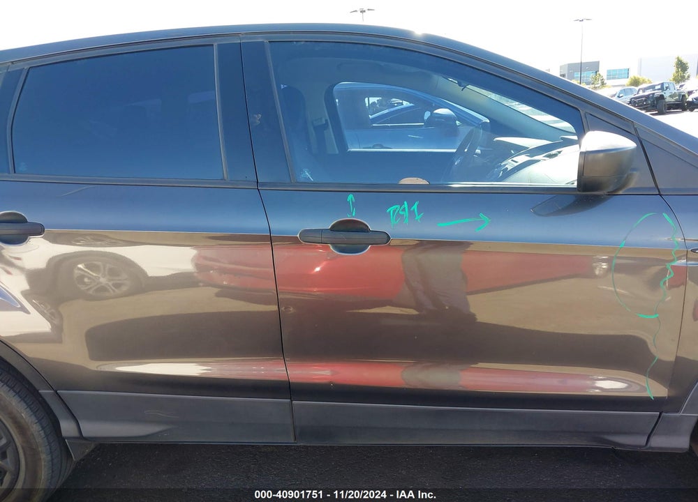 2017 FORD ESCAPE S VIN: 1FMCU0F74HUE09477