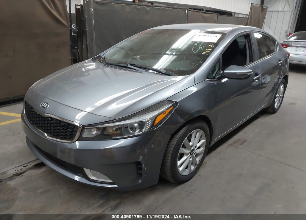 2017 KIA FORTE VIN: 3KPFL4A71HE136113