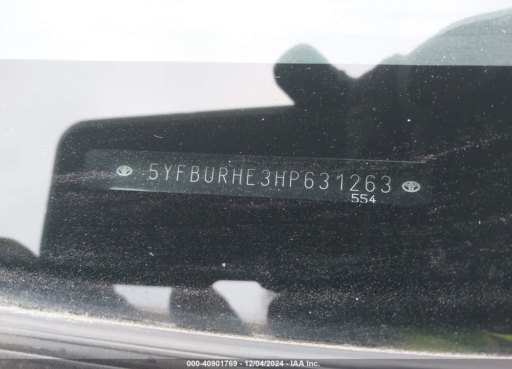 2017 TOYOTA COROLLA SE VIN: 5YFBURHE3HP631263